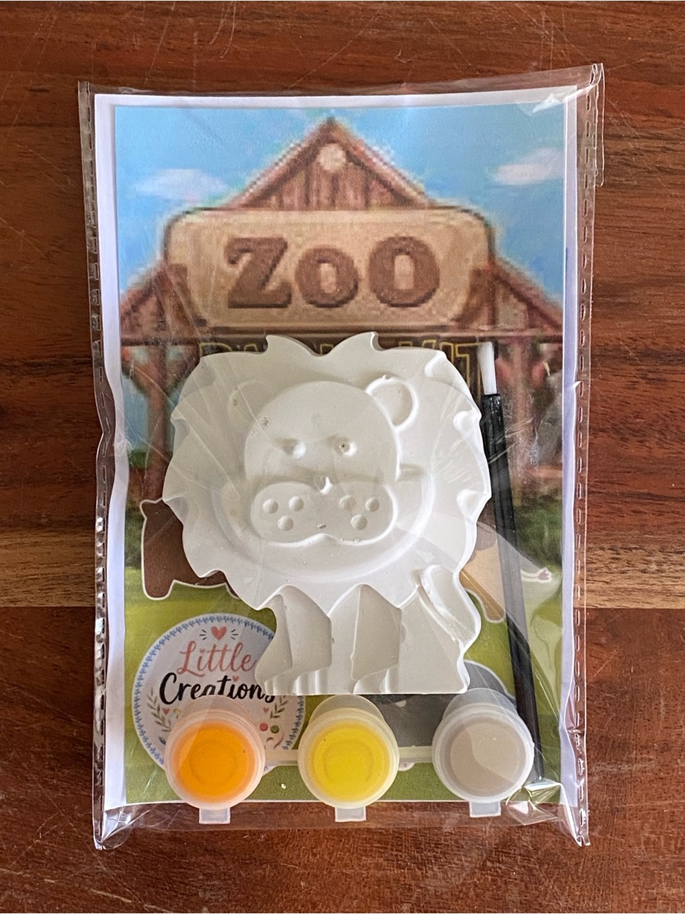 Paint-Your-Own Lion 🦁